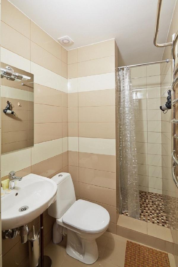 Apartment On Lychakivska Lviv Buitenkant foto